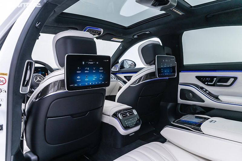 Mercedes-Benz Třídy S 63 L Keramik*TV*4D*Carbon*FULL - fotka 31 z 50