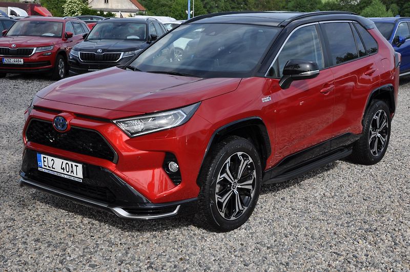 Toyota RAV4 2.5 PHEV 136kW 4x4 Selection - fotka 1 z 20