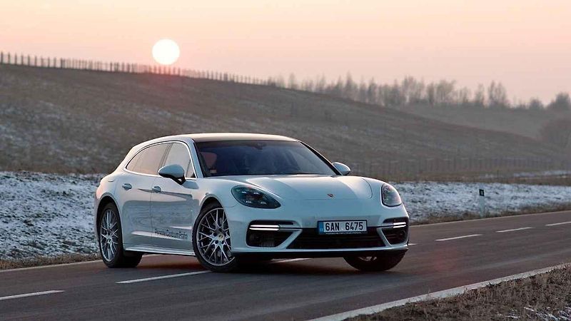 Porsche Panamera Turbo Sport Turismo.