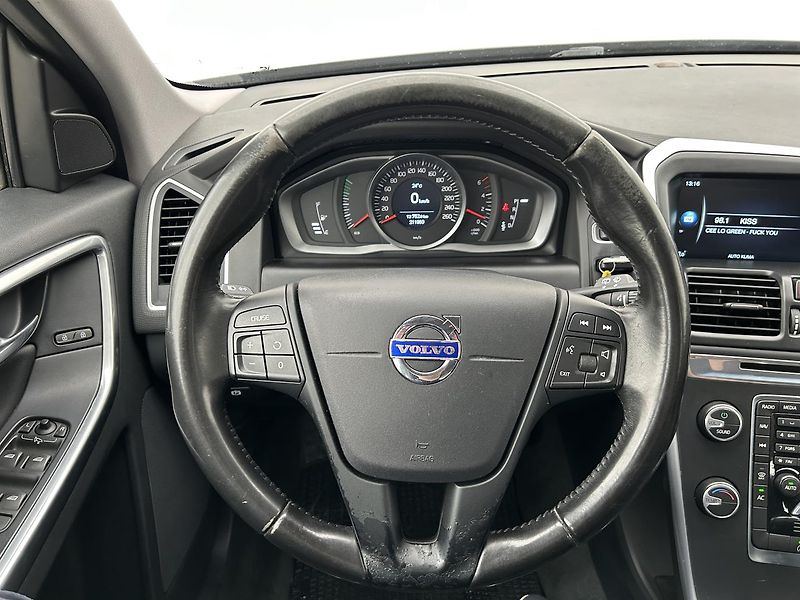 Volvo XC60 2.0 . . - fotka 15 z 25