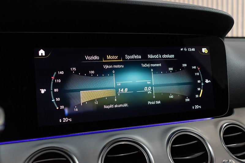 Mercedes-Benz Třídy E E 200 4MATIC*AVANTGARDE*ČR 1.M - fotka 32 z 47