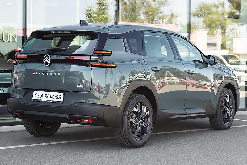 Citroën C5 Aircross (2026) 1,2 YOU Hybrid 145k Aut.+ZIMA - fotka 5 z 18