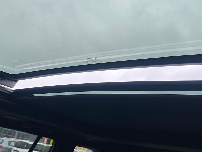 Jeep Grand Cherokee (2025) Summit Reserve 2,0(280kW)BA+EL - fotka 35 z 39