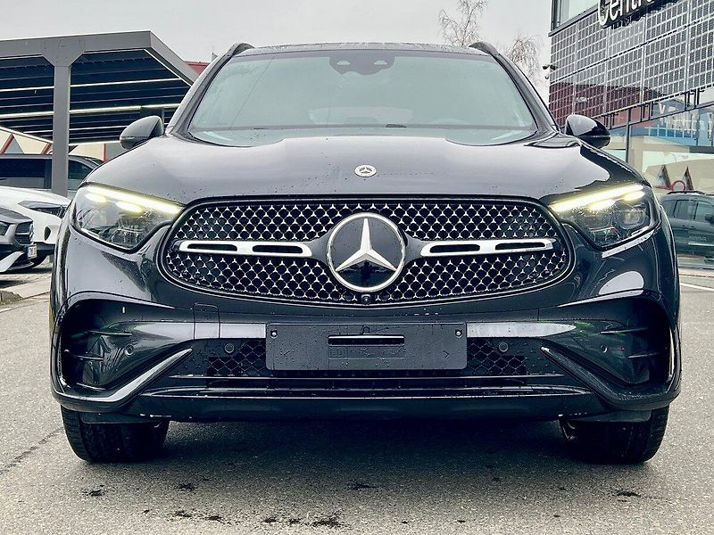 Mercedes-Benz GLC (2026) 220 d 4MATIC linie AMG - fotka 8 z 27