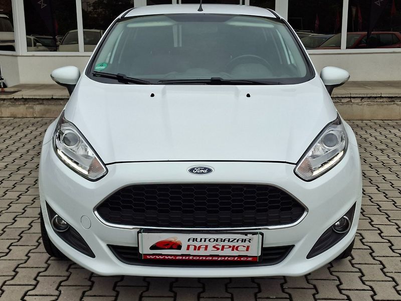 Ford Fiesta (2016) 1.25i 60kW -PARK.KAMERA - fotka 2 z 35