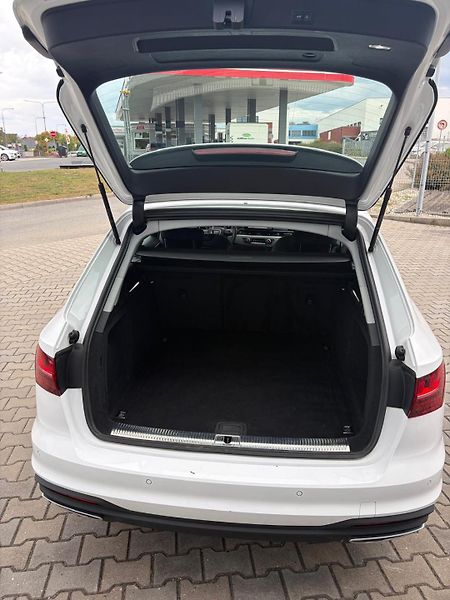 Audi A4 Avant (2023) - fotka 7 z 12