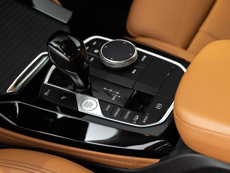 BMW X4 xDrive30i - fotka 15 z 21