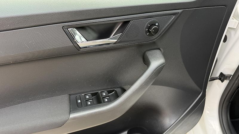Škoda Fabia (2017) 1.2TSi*81kW*DSG*STYLE*AUTOMAT* - fotka 14 z 21