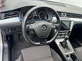 Volkswagen Passat (2018) 1.6 TDi, Comfortline, navi, - náhled 13