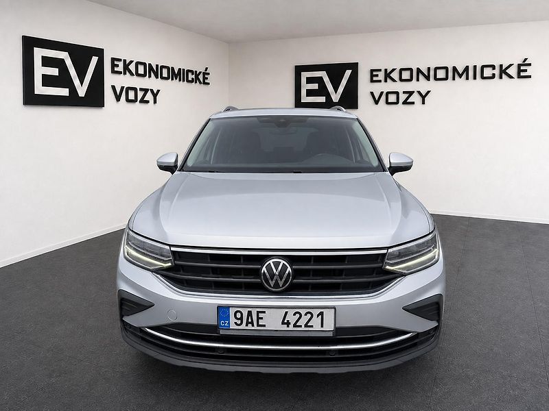 Volkswagen Tiguan (2022) 2.0 TDI,LIFE,ČR,1 MAJITEL - fotka 3 z 10