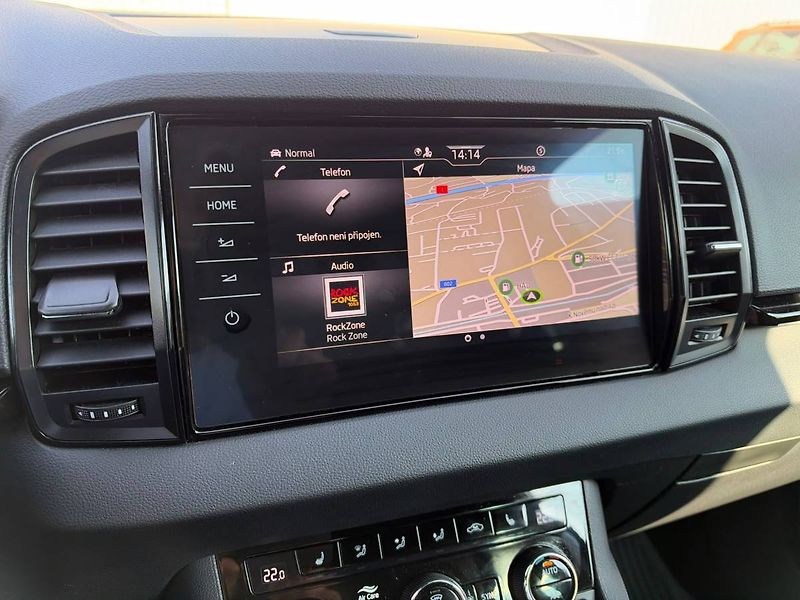 Škoda Karoq SportLine Exclusive 2,0 TDI 11 - fotka 21 z 35
