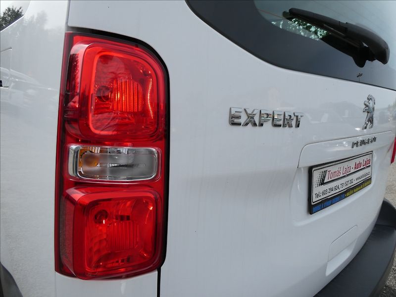 Peugeot Expert 1,5 HDi 1.MAJ.,LONG,9.míst,DPH - fotka 11 z 44