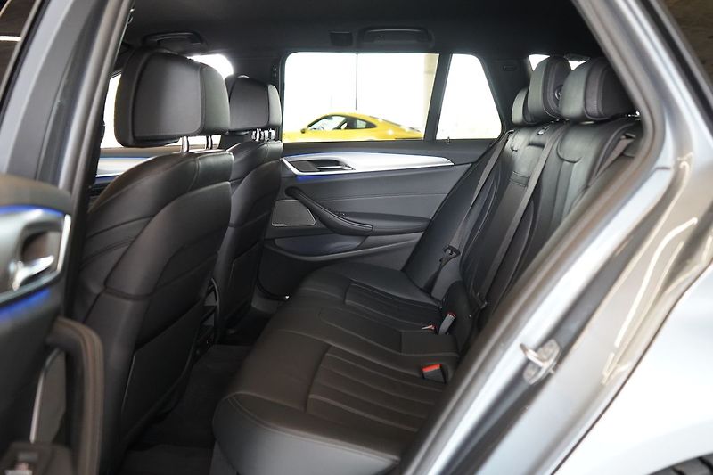 BMW Řada 5 540d xDrive, Tažné, Ventilace - fotka 46 z 49