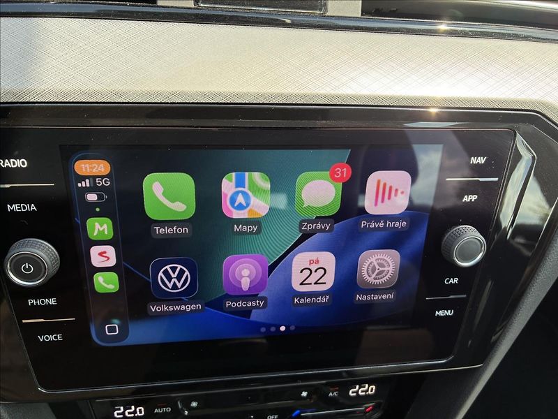 Volkswagen Passat 2,0 App Connect,Manuál,Kamera - fotka 19 z 30