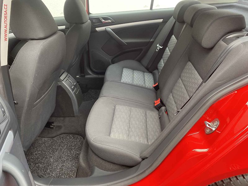 Škoda Octavia (2010) 1.2 TSi, Ambition, TZ - fotka 10 z 15