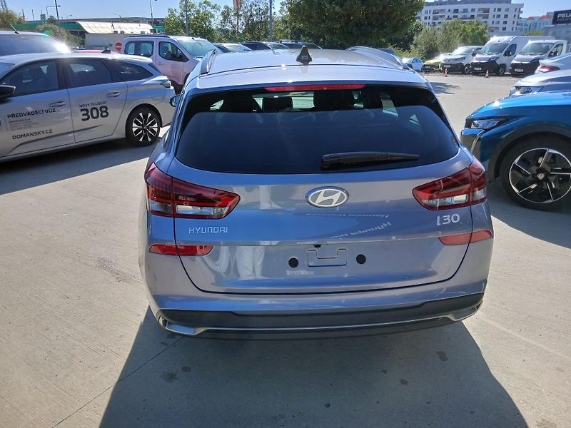 Hyundai i30 1,0 T-GDI GO CZECH Nový vůz - fotka 5 z 11