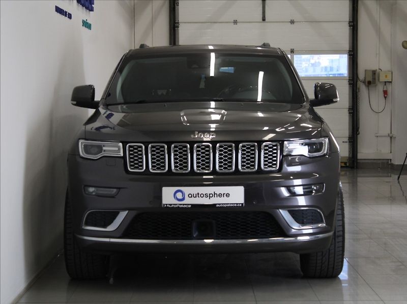 Jeep Grand Cherokee 3,0 V6 CRD 184kW Summit 62tkm! - fotka 2 z 26