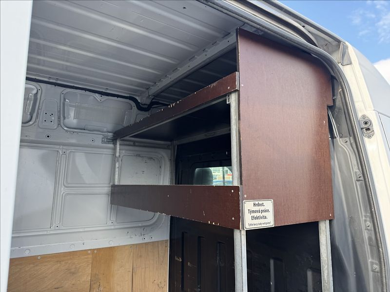 Hyundai H 350 2,5 DPH VÝHŘEV LONG ČR TAŽNÉ - fotka 29 z 36