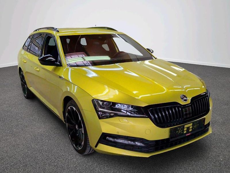 Škoda Superb Combi Sportline 147kw DSG 4x4 - fotografie inzerátu