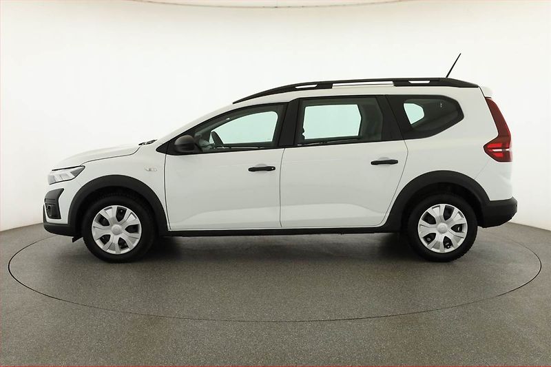Dacia Jogger (2024) 1.0 TCe, LPG, 7 míst, ČR,1.maj - fotka 3 z 15