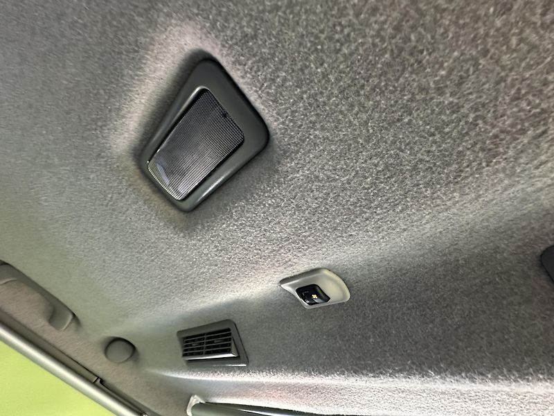 Opel Vivaro (2004) 1.9CDTI/74kW *SPACÍ VESTAVBA  - fotka 29 z 36