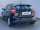 Ford Focus (2015) 1.0EB, 2.maj, AC, TZ, park - náhled 6