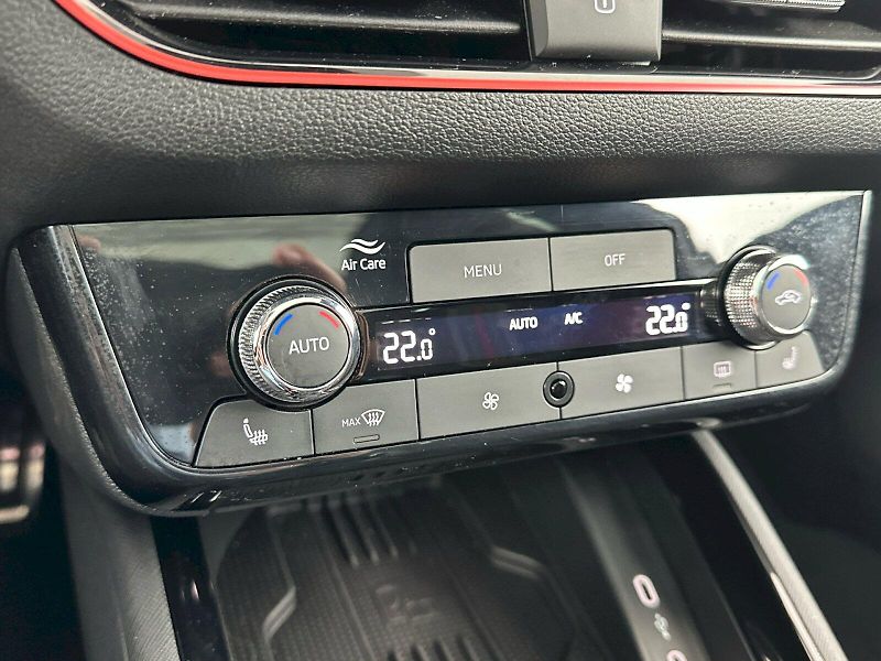 Škoda Kamiq (2025) DSG 1.0TSI 85kW Monte Carlo - fotka 22 z 33