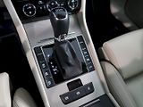 Škoda Superb (2022) LAURIN&KLEMENT 2.0TSI 140KW DS - náhled 38