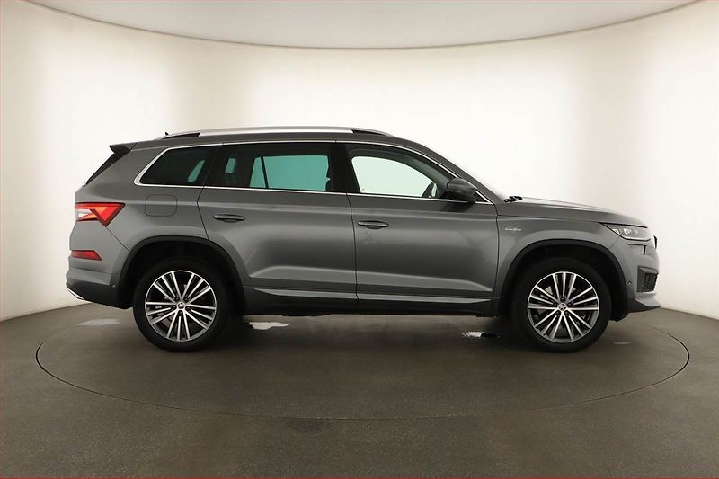 Škoda Kodiaq (2022) Laurin&Klement 2.0 TDI - fotka 6 z 20