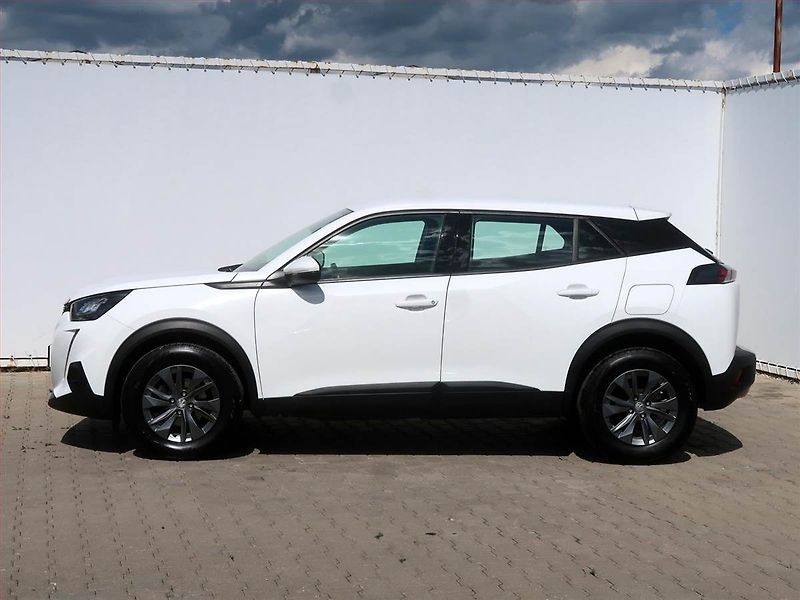 Peugeot 2008 (2021) Active Pack 1.2 PureTech - fotka 3 z 20