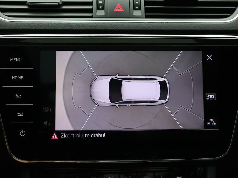 Škoda Superb 2,0 TSI 206kW Scout 4x4 DSG - fotka 23 z 35
