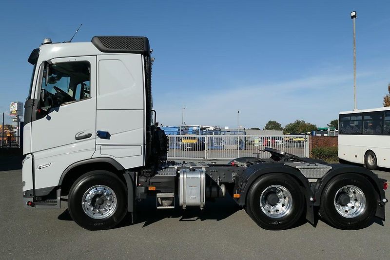 Volvo FH (2024) 500 6x4 hydraulika EURO 6 - fotka 2 z 14