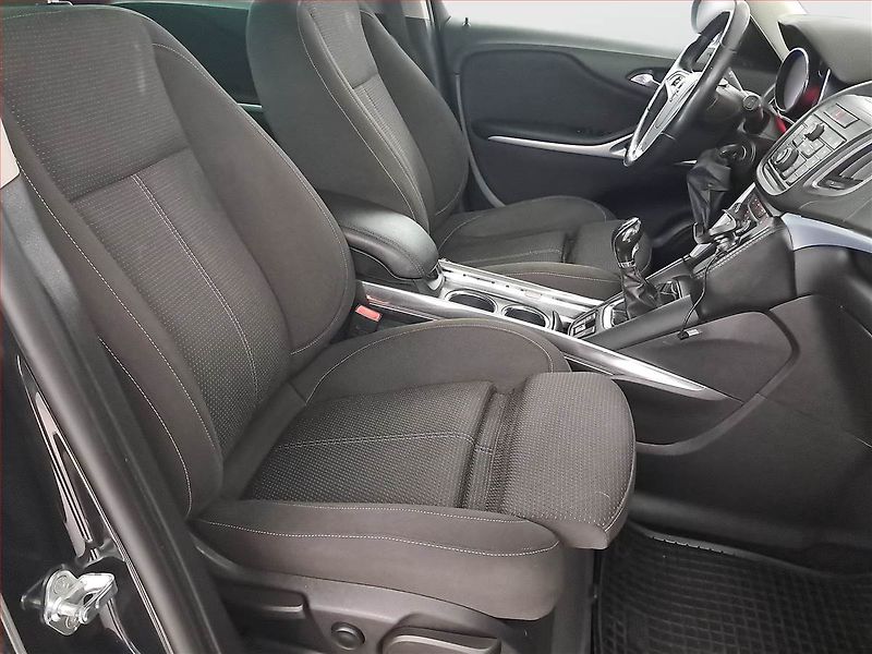 Opel Zafira (2013) 2.0 CDTI, 7 míst, Tempomat - fotka 9 z 20