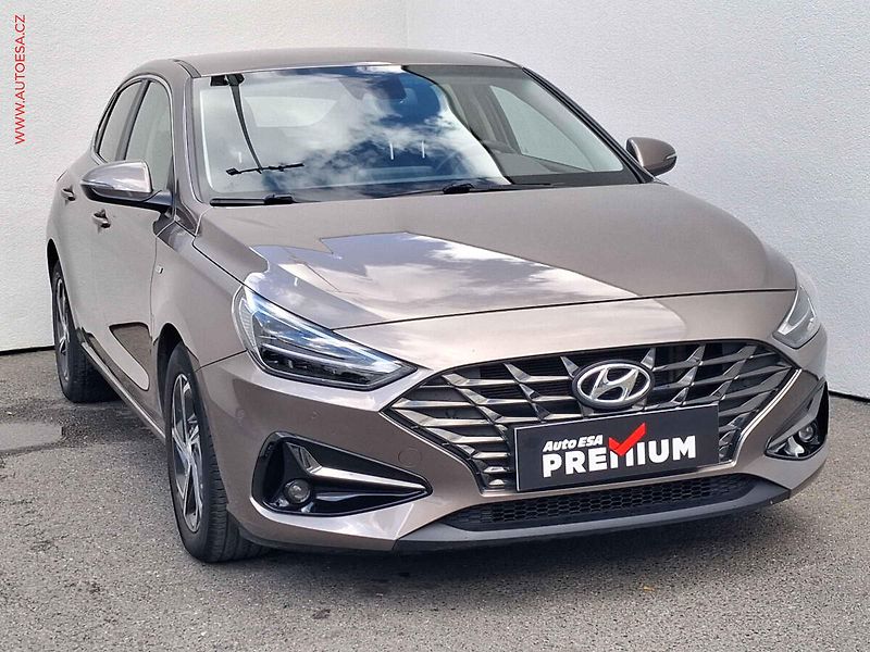 Hyundai i30 (2021) 1.5 T-GDi, 2.maj,ČR, LED - fotografie inzerátu