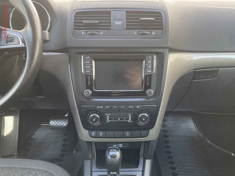 Škoda Yeti (2015) 1.4 TSi, Style, DSG - fotka 12 z 18