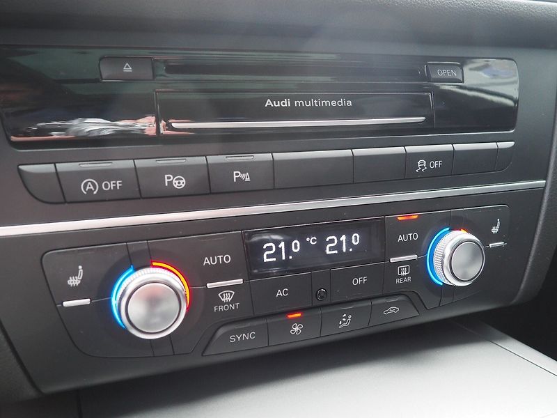 Audi A6 (2013) Avant 3.0 TDI, 150 kW - fotka 33 z 41