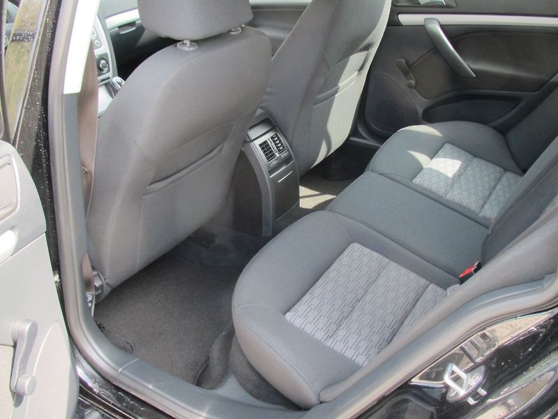 Škoda Octavia 1.6 TDI - fotka 10 z 18