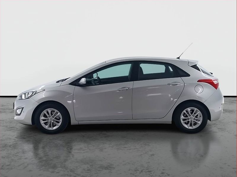 Hyundai i30 (2012) 1.6 GDI, Serv.kniha, Tempomat - fotka 3 z 18