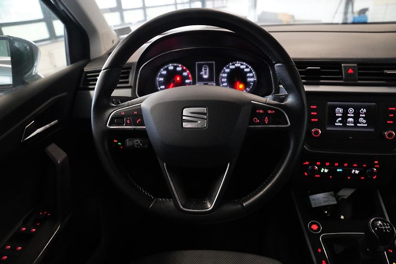 Seat Arona - fotka 16 z 23