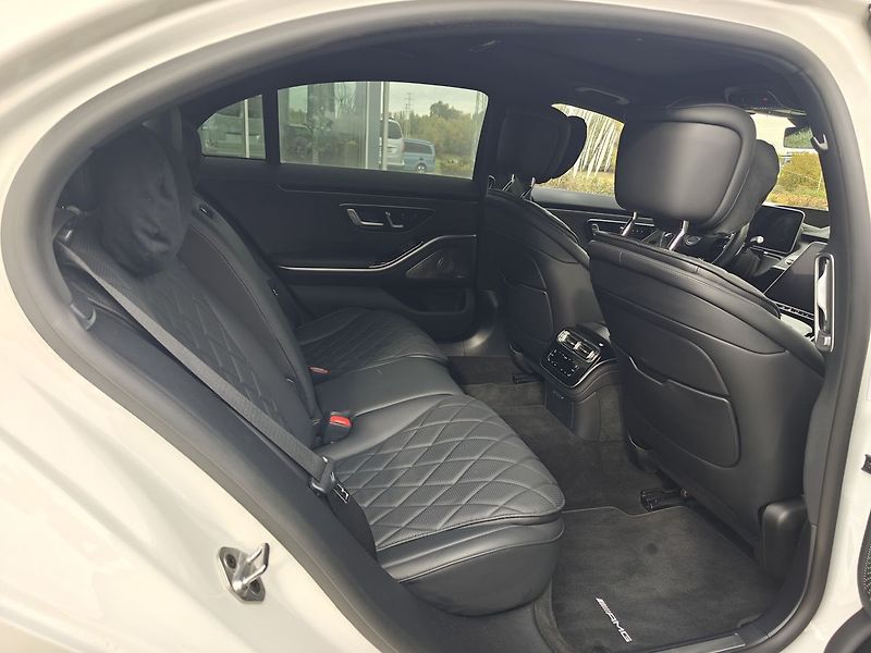 Mercedes-Benz Třídy S 400 d AMG 4MATIC LONG - fotka 21 z 28