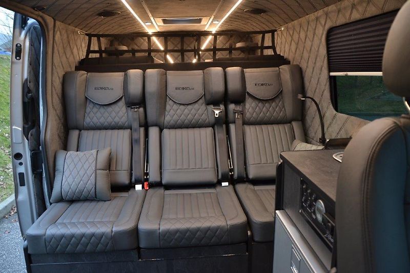 Mercedes-Benz  317 9G Camper - vestavba - fotka 45 z 58