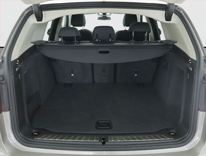 BMW iX3 (2022) 80 kWh, SoH 98% - fotka 14 z 19