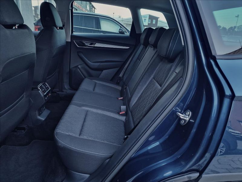 Škoda Karoq 2.0TDI Style, původ ČR,1.Maj. - fotka 17 z 50