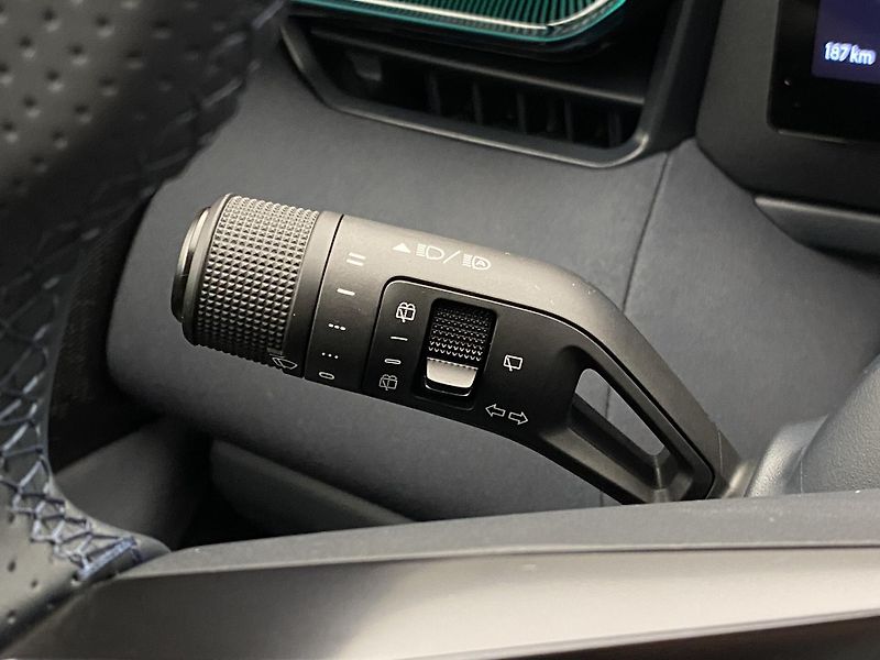 Lynk & Co 08 (2026) MORE PHEV - fotka 33 z 104