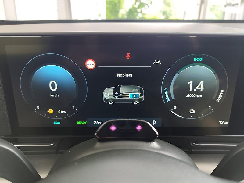 Hyundai Kona (2025) 1.6 GDi HEV 95kW SMART TECH - fotka 23 z 23
