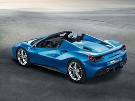 Ferrari 488 Spider.