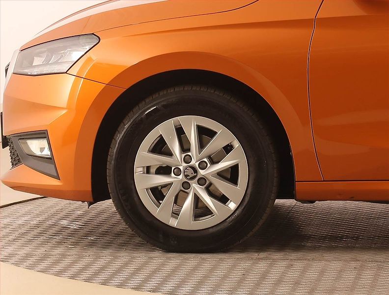 Škoda Fabia (2025) Selection 1.0 TSI - fotka 14 z 22