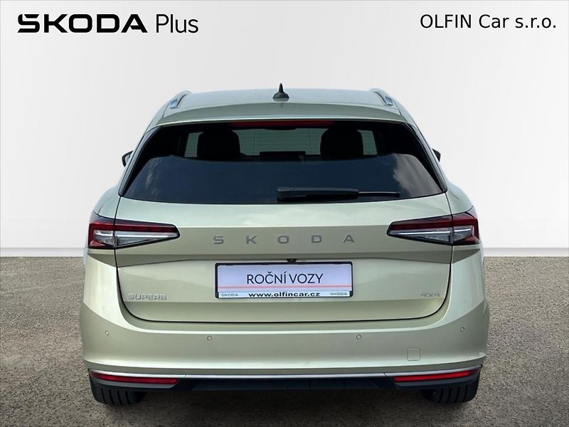 Škoda Superb 2,0 TDi 142kW 7DSG 4x4 L&K - fotka 8 z 36