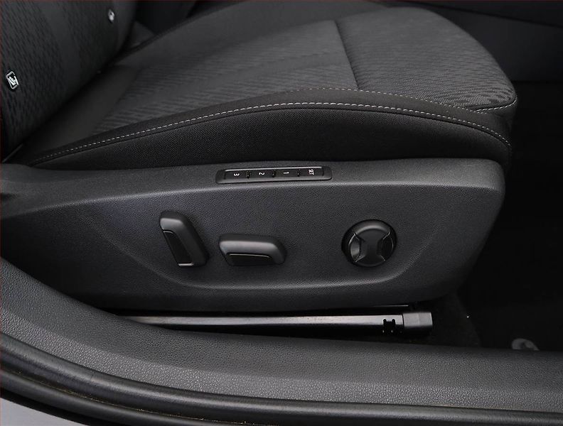 Škoda Octavia (2023) Ambition 2.0 TDI, Automat - fotka 27 z 31