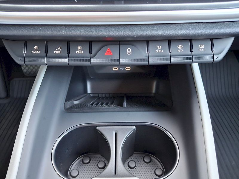 Škoda Elroq (2025) Premium Lodge 50 125kW - fotka 27 z 35